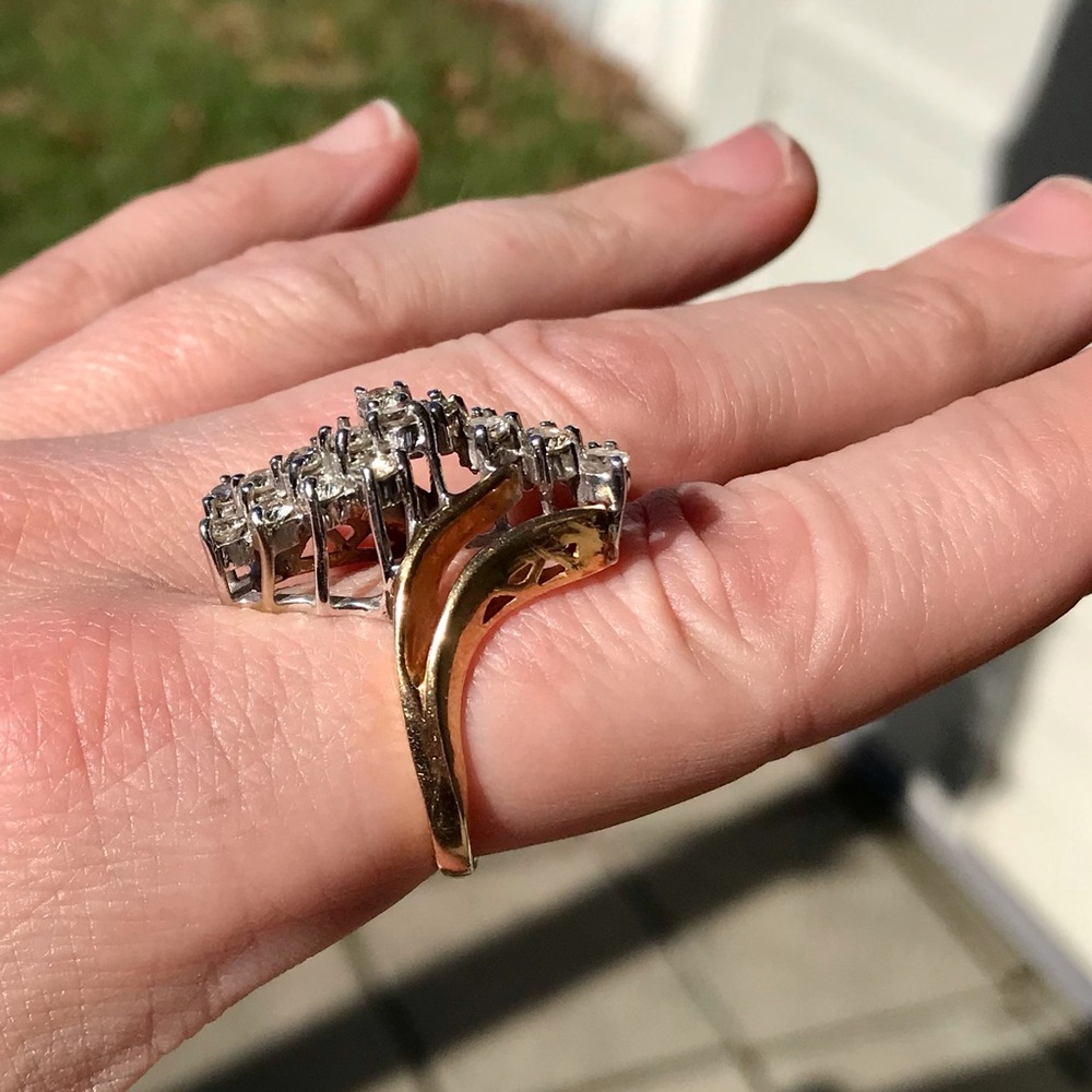 2.16 Carat Diamond 14 Karat Yellow Gold Ring - Picture 5 of 9